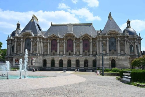 Palais des Beaux-Arts, Place de la République