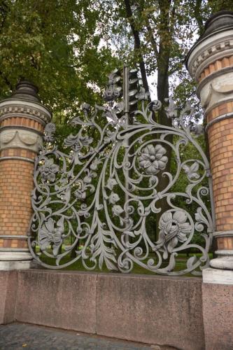 Eglise du Sauveur-sur-le-Sang-Versé