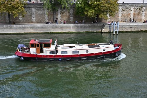 Vue depuis le Quai des grands Augustins