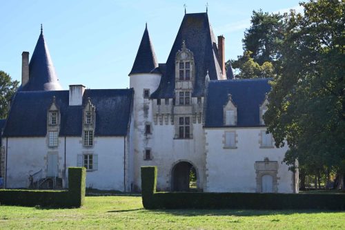 Château de Javarzay (Chef-Boutonne)