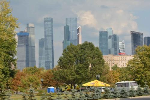 Quartier d'affaires depuis le parc Podeby