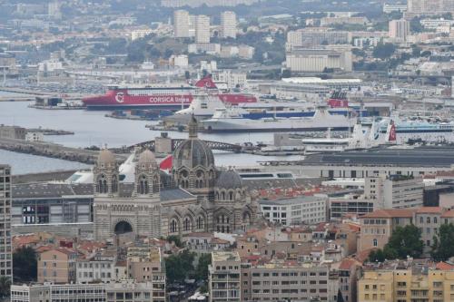 Cathédrale de la Major depuis Notre-Dame de la Garde