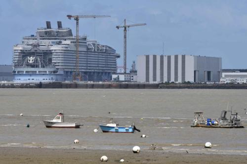 Chantier de Saint-Nazaire depuis Saint-Brévin-les-pins