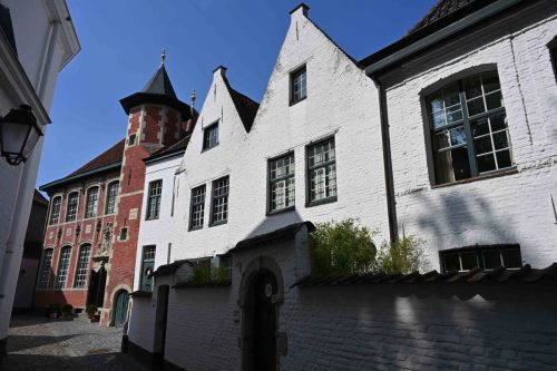 Béguinage Sainte-Elisabeth - Courtrai (Belgique)