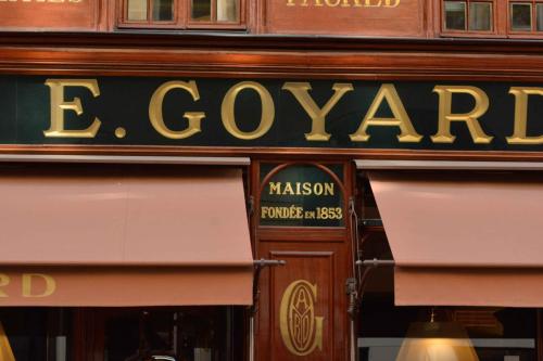 Rue Saint Honoré, Maroquinerie Goyard fondée en 1853