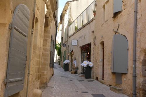 Uzès