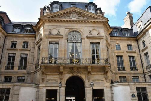 Ministère de la Culture, rue de Valois