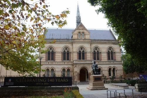Université d'Adelaide fétant ses 140 ans