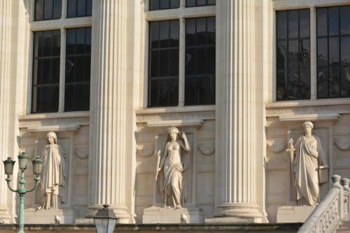 Palais de Justice (construction de cette facade 1854), rue de Harlay