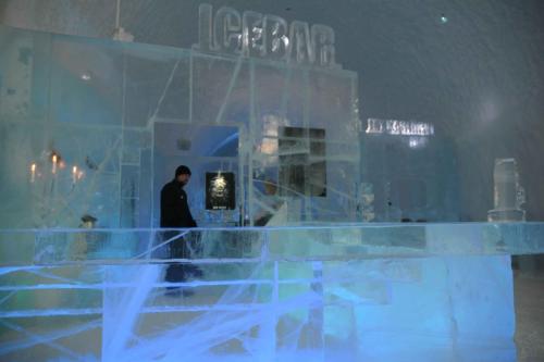 Ice bar