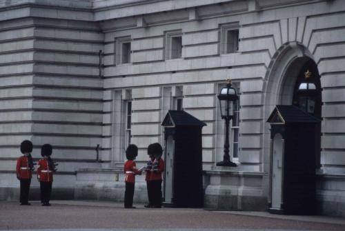 Relève de la garde à Buckingham Palace