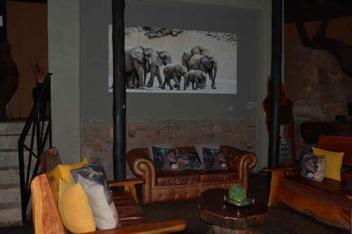 Twyfelfontein Lodge